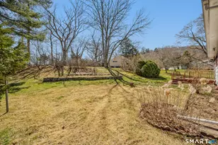 8 Holly Hill Dr, Montville, CT 06382 - Photo 30