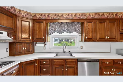 67 Northbrook Drive, West Hartford, CT 06117 - Photo 10