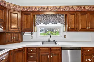 67 Northbrook Dr, West Hartford, CT 06117 - Photo 10