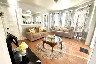 70 Elmwood Ave, Waterbury, CT 06710 - Photo 2