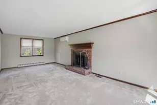 37 Plainfield St, Enfield, CT 06082 - Photo 6