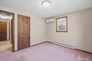 37 Plainfield St, Enfield, CT 06082 - Photo 20