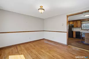 37 Plainfield St, Enfield, CT 06082 - Photo 14