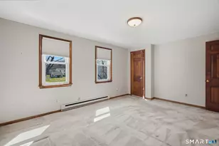 37 Plainfield St, Enfield, CT 06082 - Photo 18