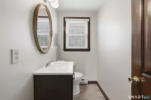 37 Plainfield St, Enfield, CT 06082 - Photo 16