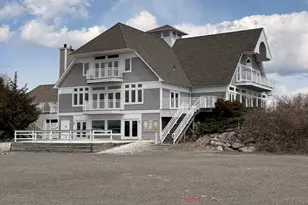 379 Whitfield St, Guilford, CT 06437 - Photo 4