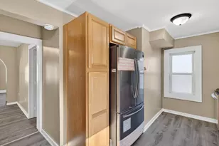 97 Woodland St, Meriden, CT 06451 - Photo 4