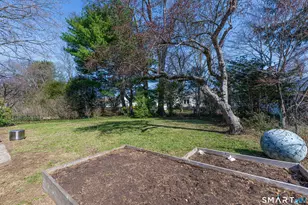 95 Carmalt Rd, Hamden, CT 06517 - Photo 38