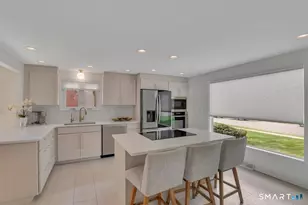 2 Cascade Rd, West Hartford, CT 06117 - Photo 6