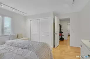 2 Cascade Rd, West Hartford, CT 06117 - Photo 22