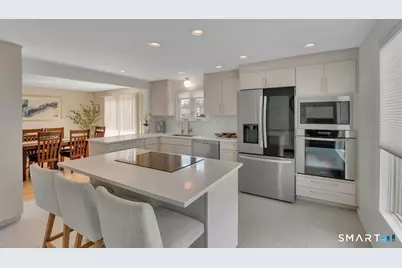 2 Cascade Road, West Hartford, CT 06117 - Photo 4