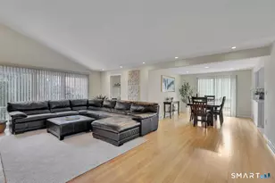 2 Cascade Rd, West Hartford, CT 06117 - Photo 8