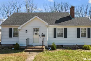 6 Eastwood Rd, Cromwell, CT 06416 - Photo 2