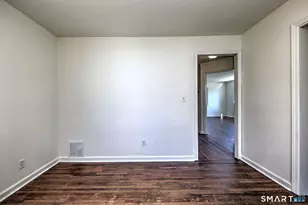 29 Primrose St, Milford, CT 06460 - Photo 22