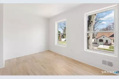 181 Eastern Parkway, Milford, CT 06460 - Photo 20