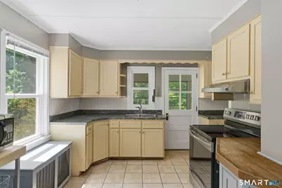 111 Orchard Street, Ellington, CT 06029 - Photo 8