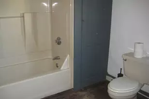 8 Vergason Ave, Norwich, CT 06360 - Photo 16