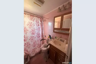 65 Pearl Avenue, Hamden, CT 06514 - Photo 14