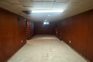 65 Pearl Ave, Hamden, CT 06514 - Photo 10