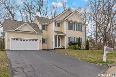 7 Nicholas Court, East Hampton, CT 06424 - Photo 2