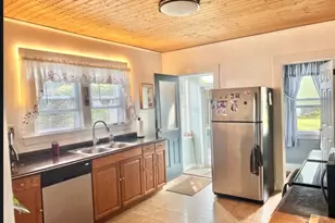 356 Middle Tpke East Turnpike, Manchester, CT 06040 - Photo 6