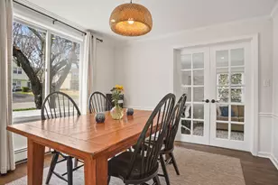 91 Clovelly Rd, Stamford, CT 06902 - Photo 10