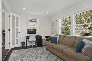 91 Clovelly Rd, Stamford, CT 06902 - Photo 14