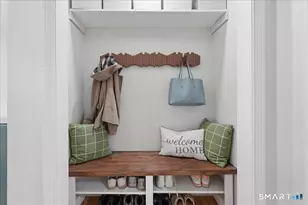 15 Ferry View Dr, Ledyard, CT 06335 - Photo 4