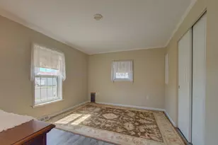 25 Pine St, East Windsor, CT 06088 - Photo 14