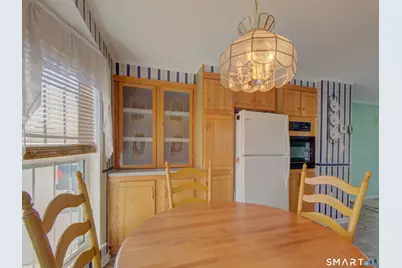 25 Pine Street, East Windsor, CT 06088 - Photo 8