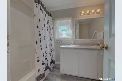 25 Pine Street, East Windsor, CT 06088 - Photo 10