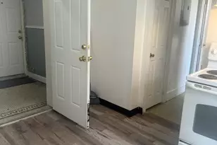 240 William St, Bridgeport, CT 06608 - Photo 1