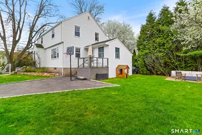 126 Ann Street, Fairfield, CT 06824 - Photo 24