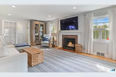 126 Ann Street, Fairfield, CT 06824 - Photo 2