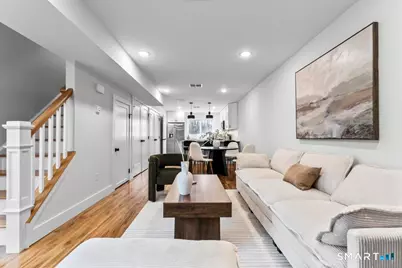 22 A Merritt Avenue, Woodbridge, CT 06525 - Photo 2