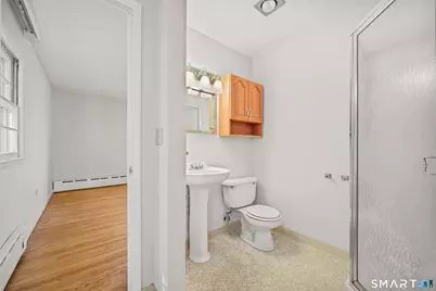 17 Glover Avenue, Newtown, CT 06470 - Photo 24