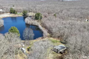 34 Country Club Dr, Ledyard, CT 06339 - Photo 2