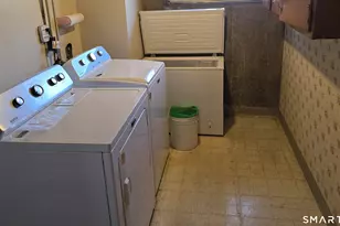 34 Country Club Dr, Ledyard, CT 06339 - Photo 12