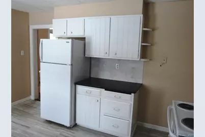 13 Wilcox Street #First Floor, Wethersfield, CT 06109 - Photo 16