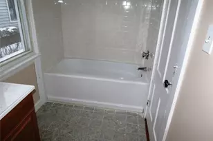 13 Wilcox St, Wethersfield, CT 06109 - Photo 20