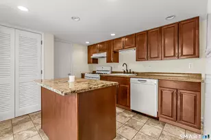 15 Bruns Rd, Ansonia, CT 06401 - Photo 16