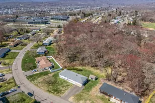 15 Bruns Rd, Ansonia, CT 06401 - Photo 36