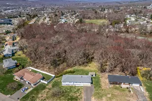 15 Bruns Rd, Ansonia, CT 06401 - Photo 34