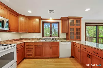 36 Freedom Drive, Canton, CT 06019 - Photo 8