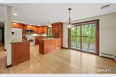 36 Freedom Drive, Canton, CT 06019 - Photo 10