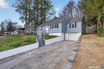 46 North Cliff Street, Ansonia, CT 06401 - Photo 2