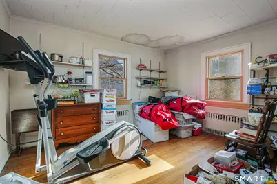 64 Le Grande Avenue, Greenwich, CT 06830 - Photo 8