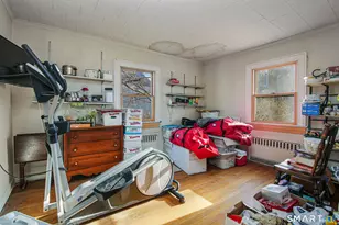 64 Le Grande Ave, Greenwich, CT 06830 - Photo 8