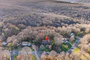 166 Thoreau Dr, Shelton, CT 06484 - Photo 36