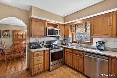 166 Thoreau Drive, Shelton, CT 06484 - Photo 4